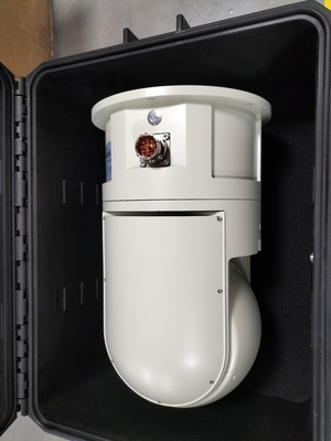 ordre technique IR de 17μM Uncooled FPA dépistant le cardan avec la caméra thermique de caméra et de lumière de jour